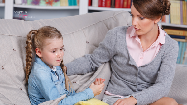 Aider son enfant à gérer l'anxiété : 5 conseils concrets pour retrouver l'apaisement